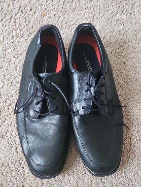 Rockport Black Leather Lace-Up Oxfords with Subtle Red Insole Accent